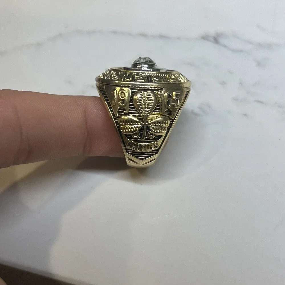 1965 Boston Celtics NBA Championship Costume Ring Bill Russell‎ John Havlicek